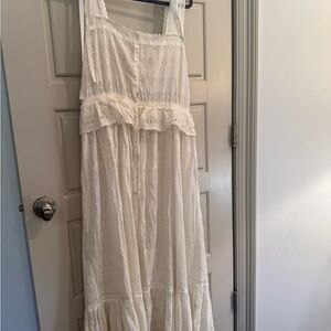 Doen Ivory Lace Maxi Dress